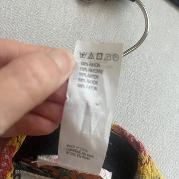 Free People patterned boho open knit paisley floral vest rayon cardigan One Size - Picture 8 of 10